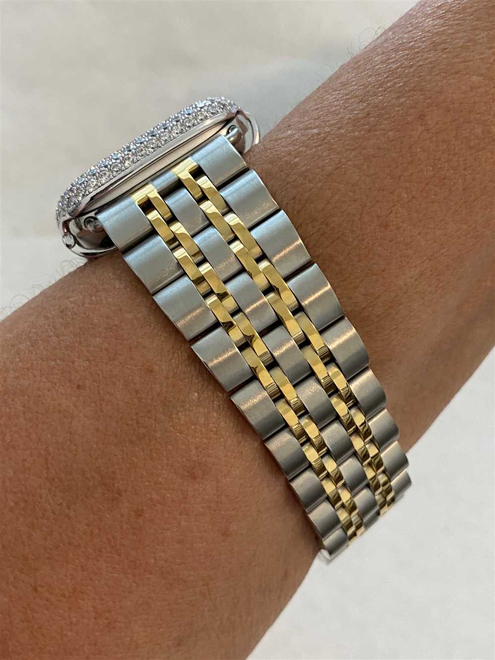 Mixed metal apple watch band